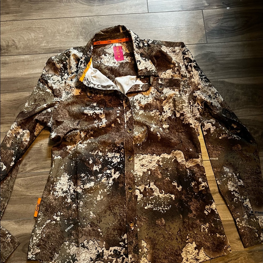 Ladies Camo Shirt